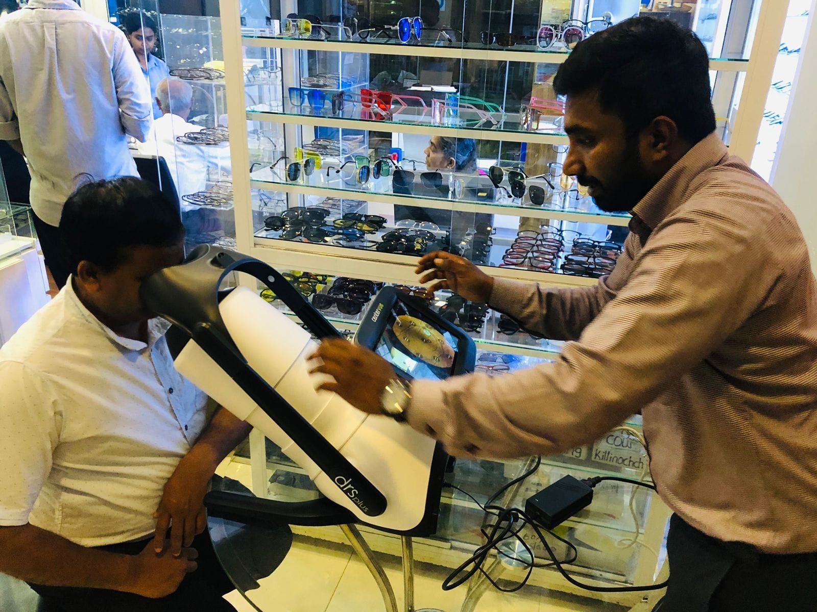 Ophthalmic setup